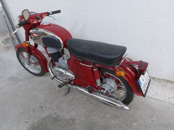 Predam Jawa 250/592 kompletna renovacia s TP,EC. - 2