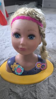 Česacia hlava babika - 2