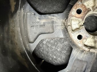 PREDAM 3 KS DISKY NA KIA NIRO R18 - 2