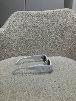 Bielé Prada Slnečné okuriare - 2