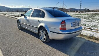 Škoda superb - 2