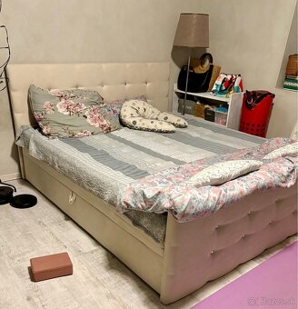 Predám postel 180x200 - 2