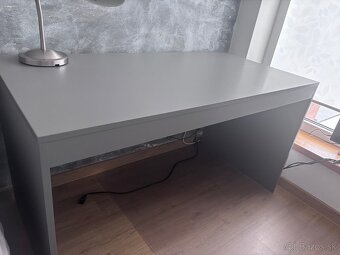 Písací stôl - 2