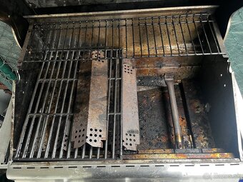 Záhradný Grill - 2