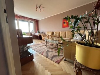 predaj, priestranný 3 izbový byt,  81,57 m2, Banská Bystrica - 2