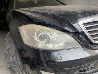 Mercedes s class w221 predne svetla xenon bixenon - 2