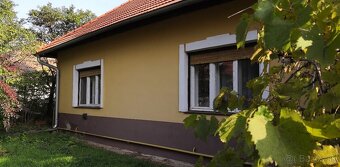 Predaj rodinného domu s veľkým pozemkom v Jasovej - 2