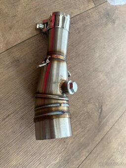 Predam zvod na ladeny vyfuk Honda ADV 350 - 2