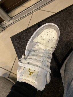 Nike Air Jordan 1 Low "Sky Grey" Paris 37,5 - 2