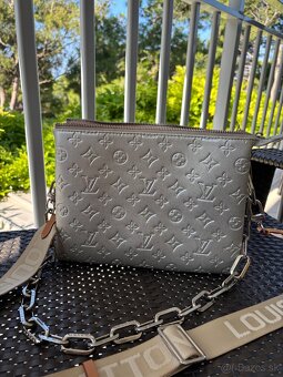 Louis Vuitton - 2