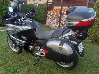Predám hondu varadero xl 1000 - 2