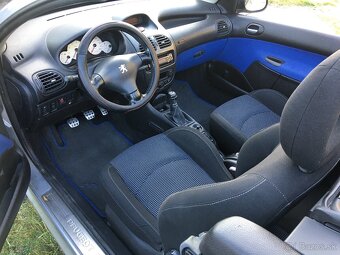 Peugeot 206 CC - 2