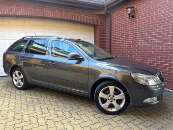 ŠKODA OCTAVIA KOMBI 2011 TDI BEZ KOROZE - 2