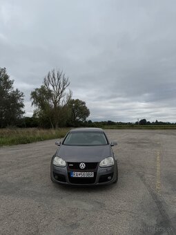 Volkswagen Golf 5 2.0 TDI DSG - 2