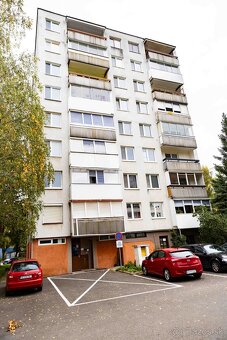 Ponúkame na predaj 3 izbový byt s balkónom v Humennom - 2