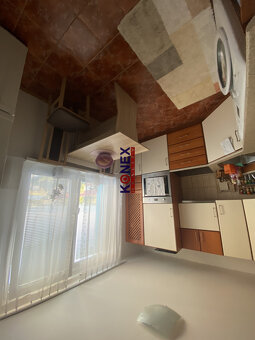 NA PREDAJ Pekný 3-izbový byt v meste Sobrance - 2