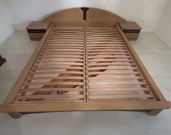 Manželská posteľ 180 x 200 + nočné stolíky - 2