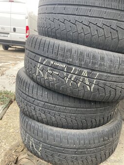 225/60 R17 zimné Hankook - 2