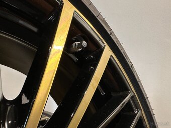 6894839 orig r19 BMW 5er G30 G31 635 Night Gold - 2