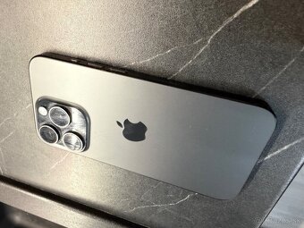iPhone 15 Pro - 2
