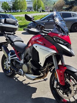 Ducati multistrada v4s - 2