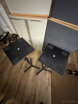 Stojany na reproduktor - 2