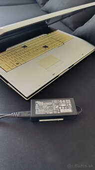 Notebook Fujitsu Siemens Amilo - 2