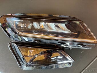 Prave predne svetlo kodiaq - 2
