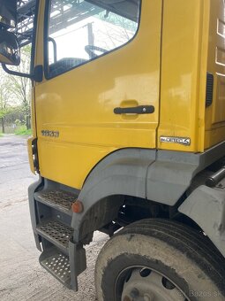Mercedes Axor s hydraulickou rukou - 2