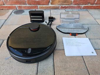 Xiaomi Mi Robot Vacuum Mop Pro Black - 2