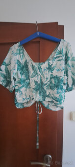 letný crop top zn. H&M - 2