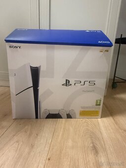 Playstation 5 , 2x ovladac - 2