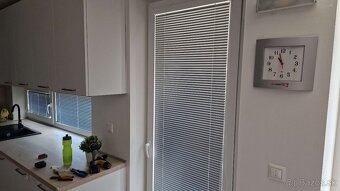 Interiérové žalúzie a sieťky proti hmyzu - 2