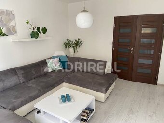 PREDAJ: 3i byt s loggiou, 76,85 m2, Lanškrounská; KEŽMAROK; - 2