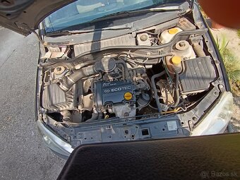 Opel Corsa 1,0 - 2