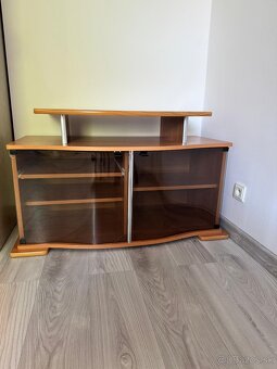 Tv stolík - 2