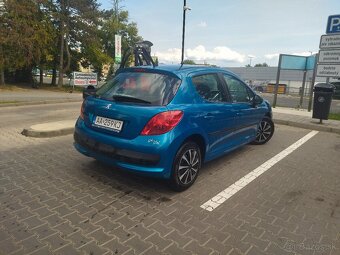 PEUGEOT 207 1.4 Benzín - 2
