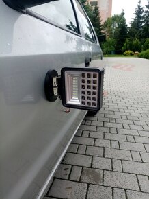 Led magnetické prenosné svetlo - 2