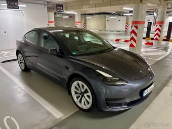 Tesla Model 3 SR + Refresh LFP, 79tisíc km, r.v. 08/21 - 2