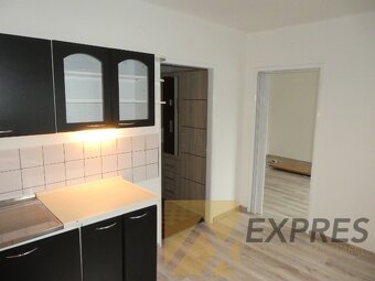 RK EXPRES - predaj 1 izbový byt v Handlovej, ul.29.augusta. - 2