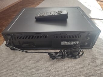 Sony SLV-SX10 - 2