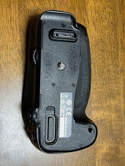 Nikon MB-D16 pre D750 - 2