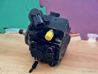 Vysokotlakové čerpadlo BOSCH CP1 0445010250 - 2