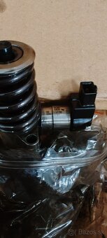 vstrekovacie trysky 03G130073T - 2