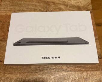 Samsung galaxy Tab S9 FE - 2