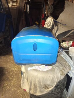 Predám nadrz na Zetor 4011 - 2