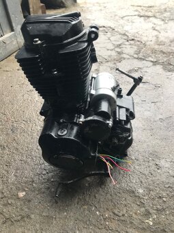 atv motor 250ccm za 90€ - 2