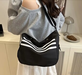 DAMSKA ŠPORTOVÁ TAŠKA…Nova - 2