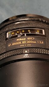 Objektív Nikon 80-200 f 2,8 - poškodené ostrenie - 2