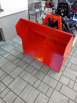 Transportný box hydraulicky sklápateľný za malotraktor - 2
